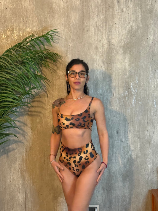 Bottom Juli (culote) Tiro alto: CHITA CARAMEL